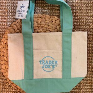 Trader Joe’s Green Pastel Small Tote – Limited Edition (New)